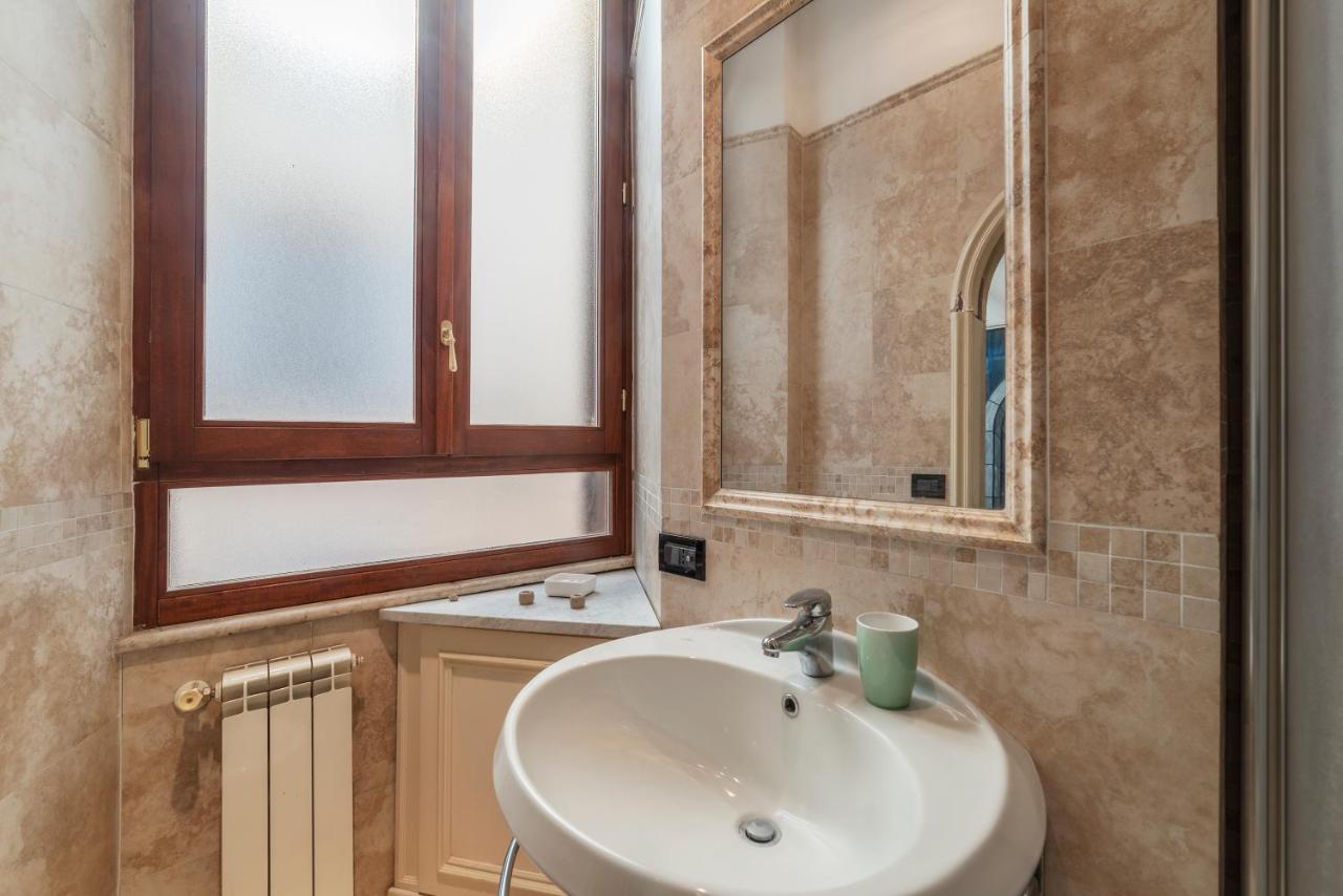 Piazza Di Spagna Elegant Apartment Rome Bagian luar foto